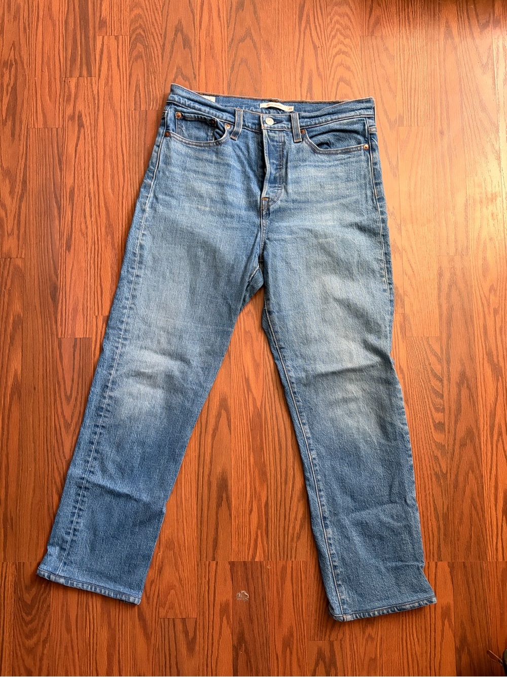 Levi’s Premium Wedgie Straight Jeans W29 L28 Medium Wash Button Fly
